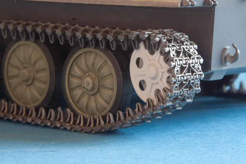 ROSSAGRAPH QuickTracks T-35126 resinband 2S1 Gvozdika Zvezda