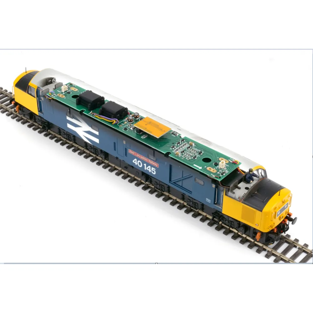 Why we love Taylor Swi Bachmann Class 40 40145 BR modellok OO