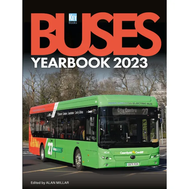 Buses Yearbook 2023 inbunden bok 128 sidor