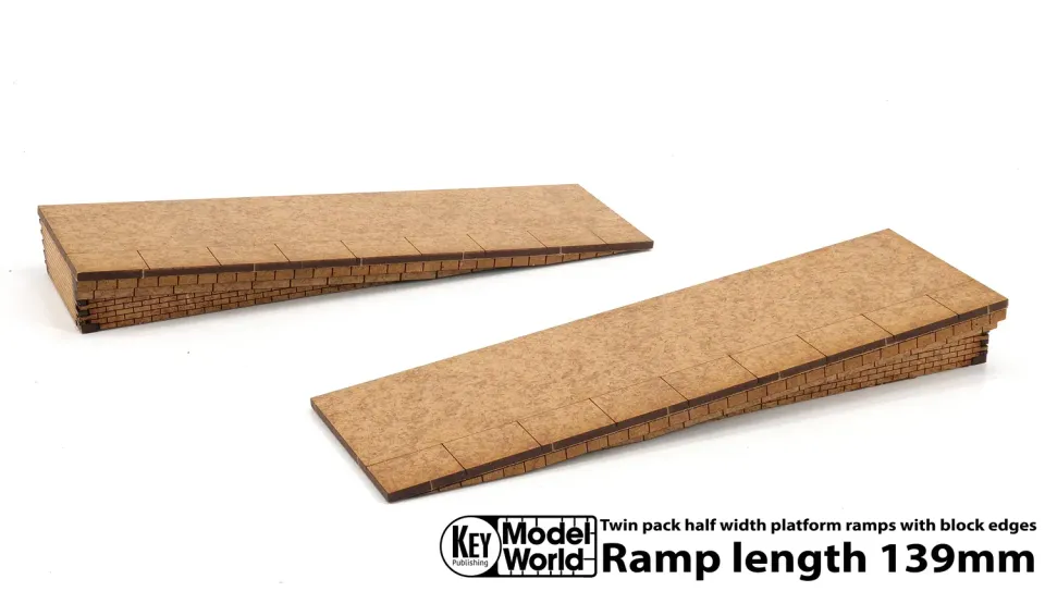 PJM Models OO Half Width Ramps byggsats block edge 2-pack