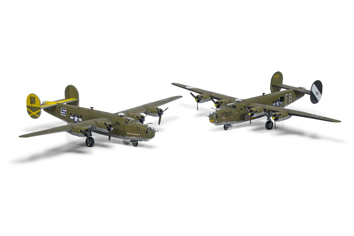 Airfix Consolidated B-24H Liberator byggsats 1:72